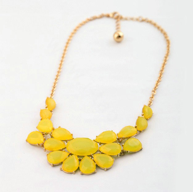 Luxury Crystal Gemstone Flower Pendant Choker Bib Statement Necklace Women Jewelry - Yellow