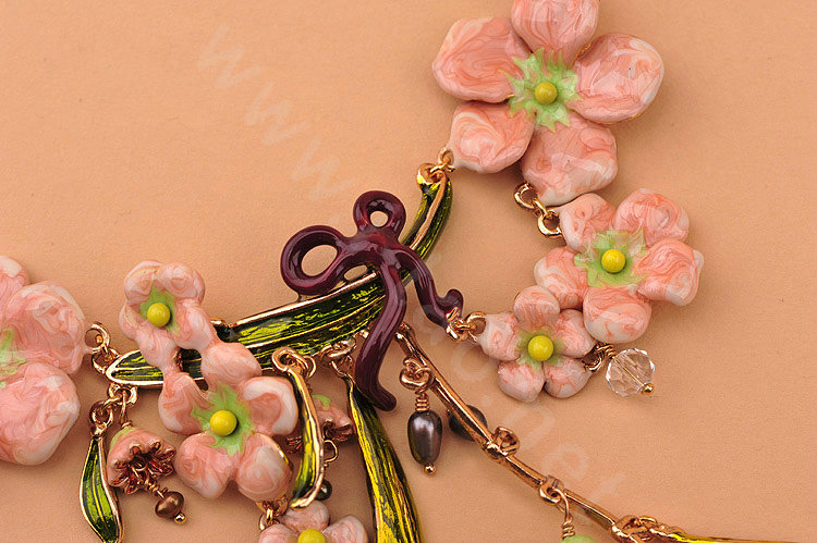 Luxury Fashion Women Choker Romantic Flower Pearl Bib Necklace Jewelry - Pink