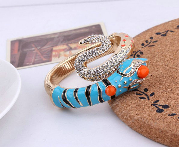 Women Retro Exaggeration Crystal Snake Alloy GP Bracelet Jewelry - Blue