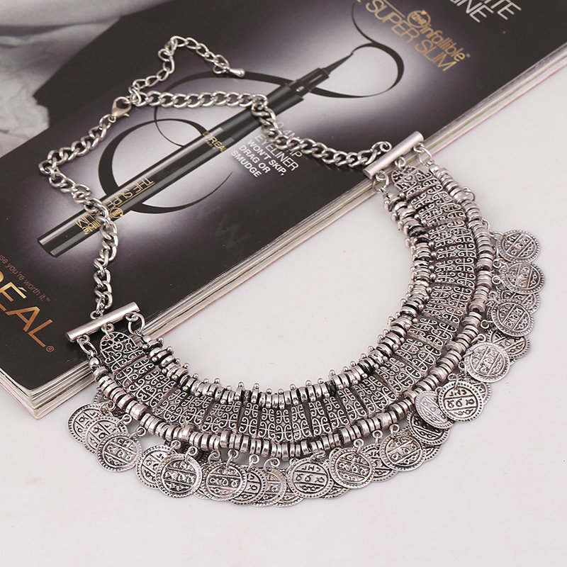 Fashion Retro Short Women Silver Gold-plated Carved Metal Coins Tassel Bib Necklace Clavicle Chain