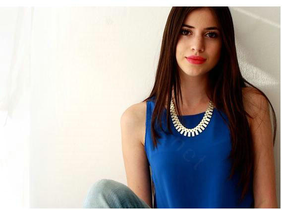 Fashion Simple Personality Women Gold-plated Texture Metal Sequins Short Necklace Clavicle Chain