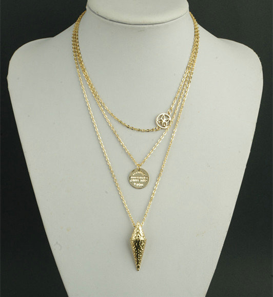Retro Fashion Women Multi layer Gold-plated Metal Arrow Sequins Hollow Butterfly Necklace Clavicle Chain