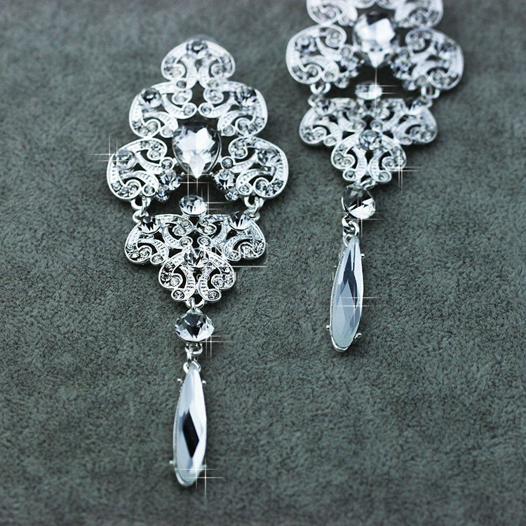Pretty Top Quality Elegant Long Drop Earrings Silver Rhinestone Crystal Bridal Earrings for Women Fashion Jewelry