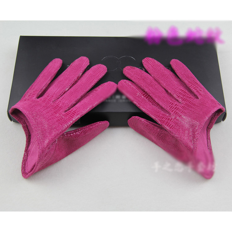 Fashion Women Performance Genuine Leather Sheepskin Half Palm Short Gloves Hip Hop - Pink Snake